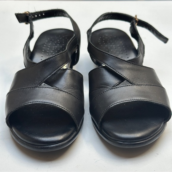 SAS Caress Cross Strap Wedge Sandal Black Size 7 narrow - Picture 2 of 13